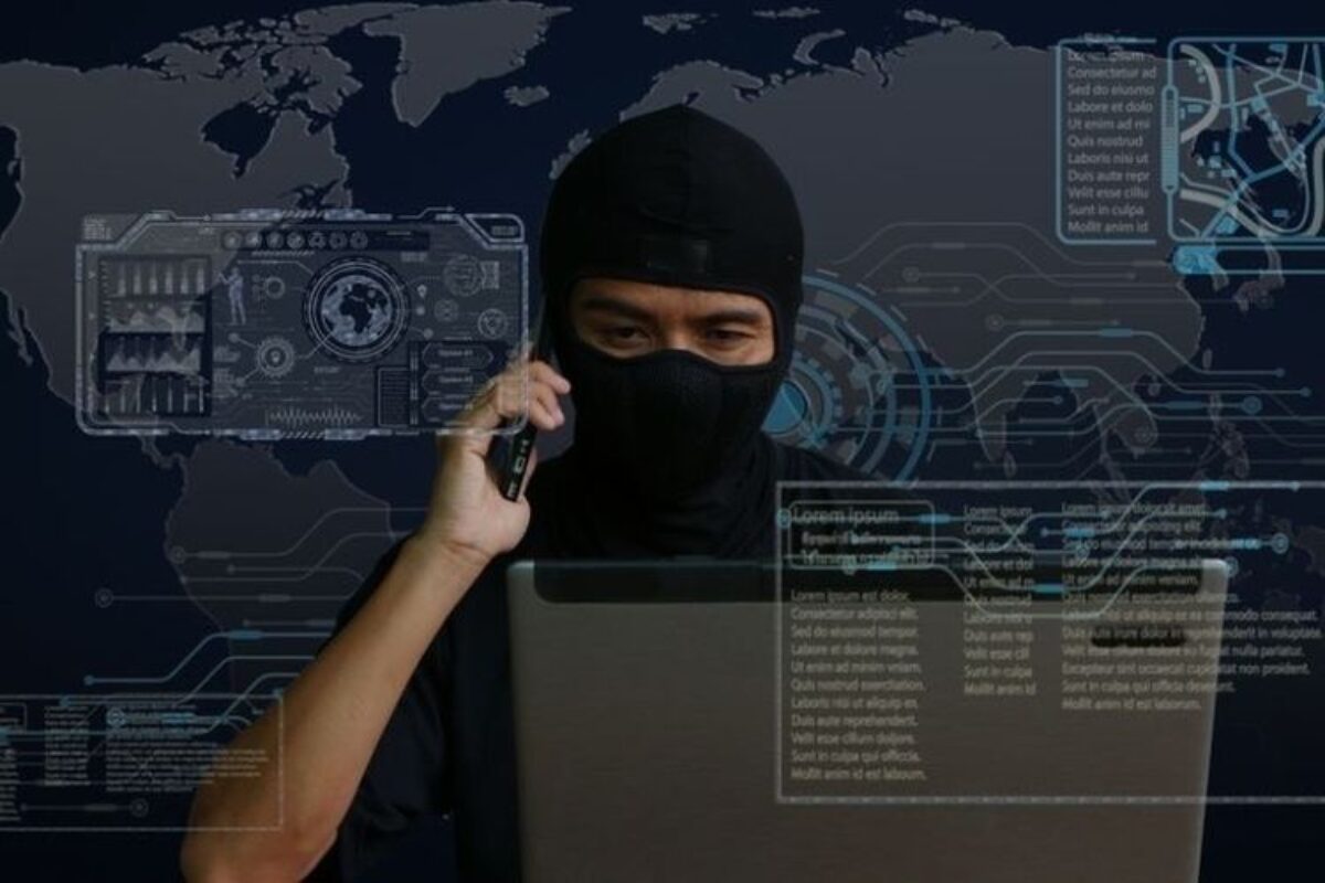 Ancaman Sunyi di Balik Layar Digital