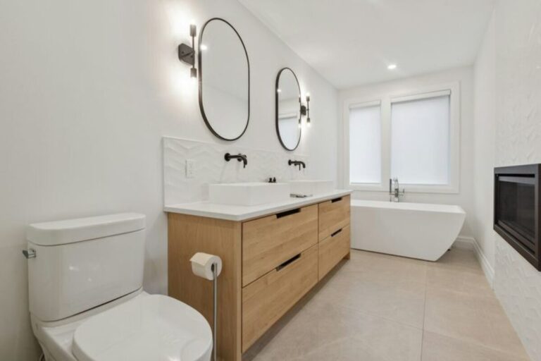 Jangan Pakai 8 Material Ini di Kamar Mandi, Ini Penjelasan Desainer Interior