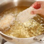 Tips Memasak Sehat, 7 Cara Mengurangi Minyak Goreng Tanpa Membuat Masakan Hambar