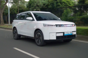 Mobil Listrik Kena Pajak, Berapa Biaya Tahunan yang Harus Dibayar?