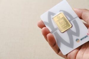 Harga Emas Hari Ini 22 April 2026: Antam Stabil, Galeri24-UBS Jauhi Rp 3 Juta