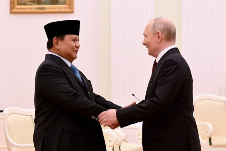 Prabowo Jajaki Peluang Kirim WNI Ikut Program Kosmonot Rusia
