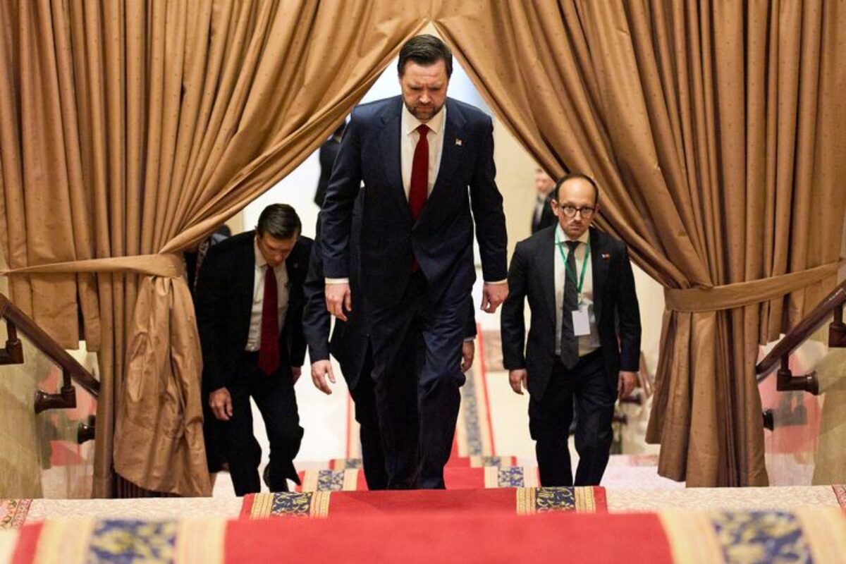 Wapres AS Batal ke Pakistan Usai Trump Perpanjang Gencatan Senjata dengan Iran