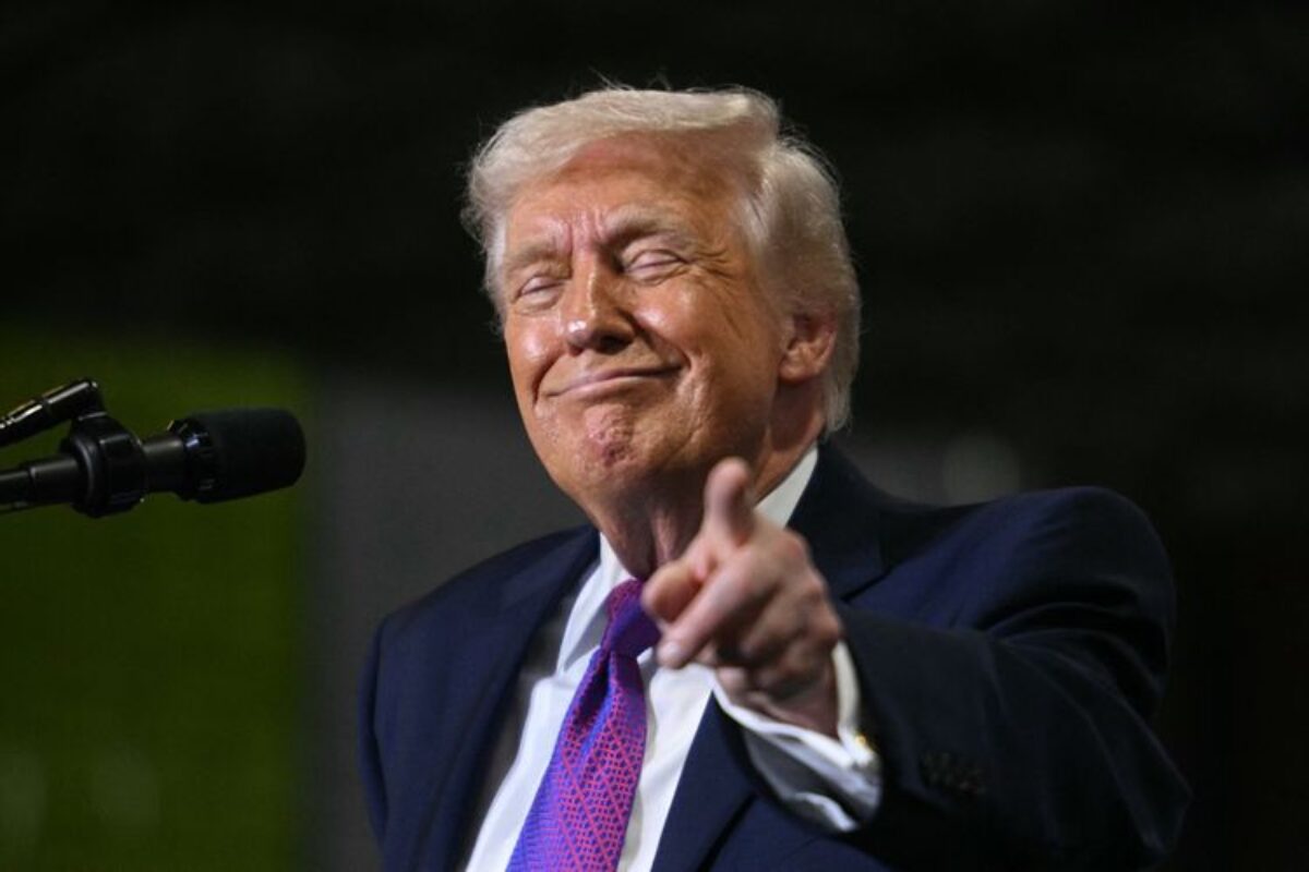 Trump Semakin Berubah-ubah soal Iran, Rusak Norma Waktu Presiden