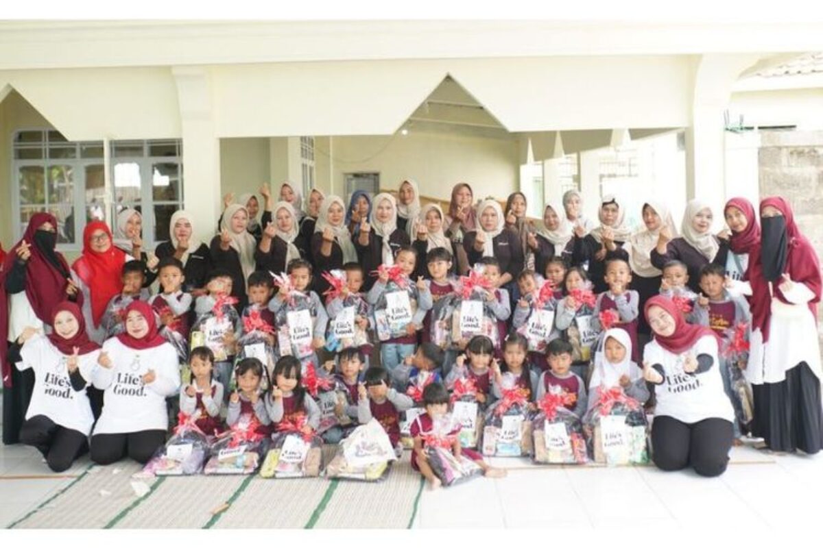 Program LG Loves and Cares Dukung Pemulihan Pascabencana di Desa Pasirlangu