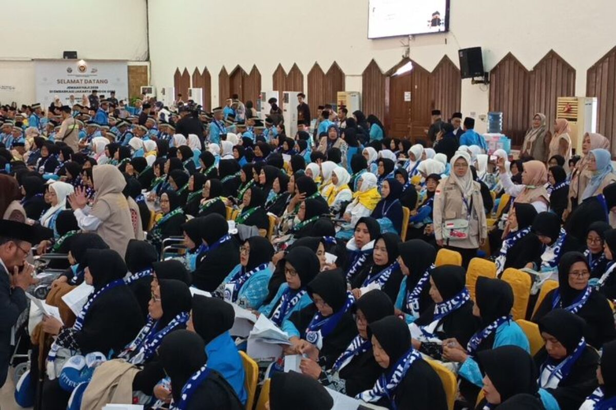 393 Jemaah Haji Kloter Pertama Embarkasi Jakarta Mulai Masuk Asrama Haji Pondok Gede