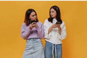 Tekanan Media Sosial pada Anak Perempuan, Psikolog Ungkap Penyebab dan Dampaknya