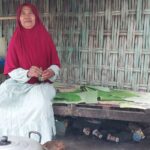 Perjuangan Hapsah, Ibu Tunggal 62 Tahun yang Sukses Sekolahkan 4 Anaknya