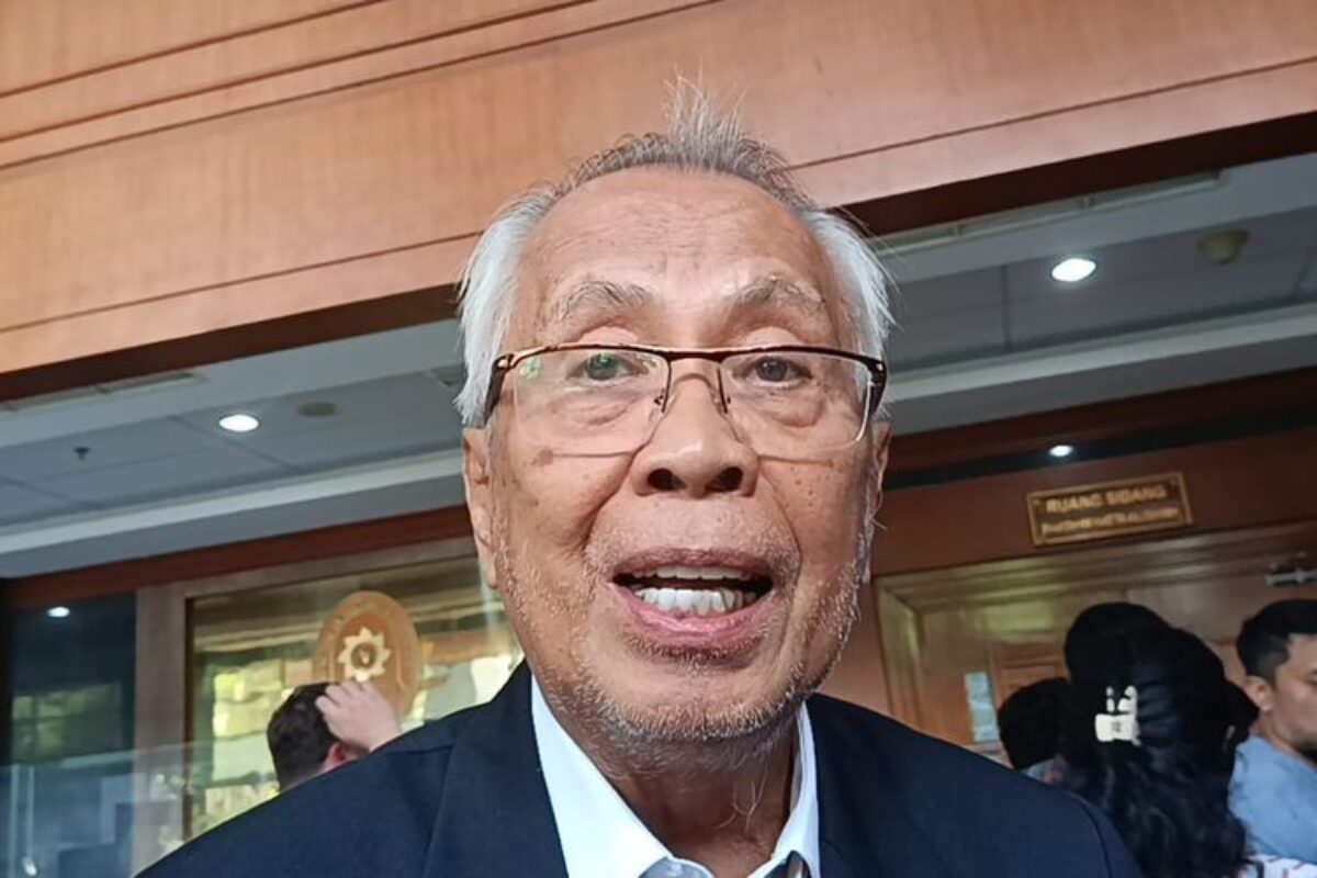 Laporkan Eks Bupati Klaten ke KPK, OC Kaligis Heran Hanya Kliennya yang Dipenjara