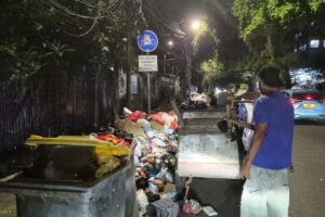 Jalur Sepeda Jadi Tempat Sampah di Manggarai Jaksel, Ternyata Ini Penyebabnya