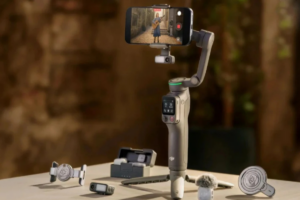 DJI Osmo Mobile 8P Meluncur, Gimbal yang Punya Layar Lepas-pasang