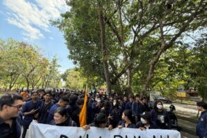 Ratusan Mahasiswa Unud Turun ke Jalan, Tuntut Solusi Nyata soal Krisis Sampah di Bali