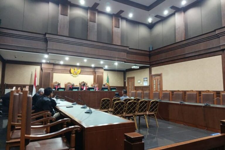 Sidang Korupsi Chromebook Ditunda karena Nadiem Makarim Sakit