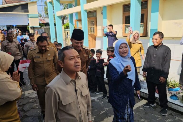 Kondisi SDN di Majalengka Sebelah SPPG Jadi Perhatian, Wamendikdasmen Janji Percepat Revitalisasi