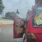 Tak Terima Ditegur Lawan Arah, Sopir Angkot di Ciracas Jaktim Pecahkan Kaca Mobil Penegur