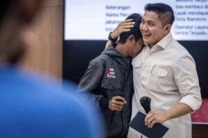 Seskab Tinjau Sekolah Rakyat di Pejompongan, Sampaikan Keinginan Prabowo